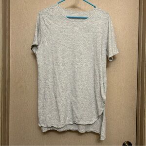 Side Slit Tunic Length Short Sleeved T Shirt - Old Navy - Size L